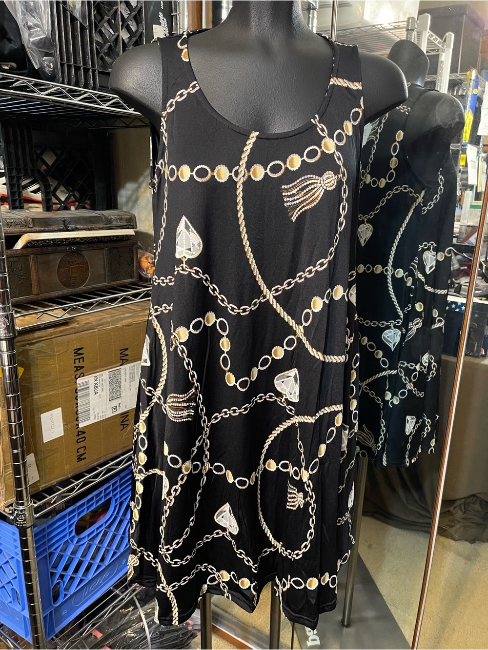 Black Chain-Print Sleeveless Swing Dress